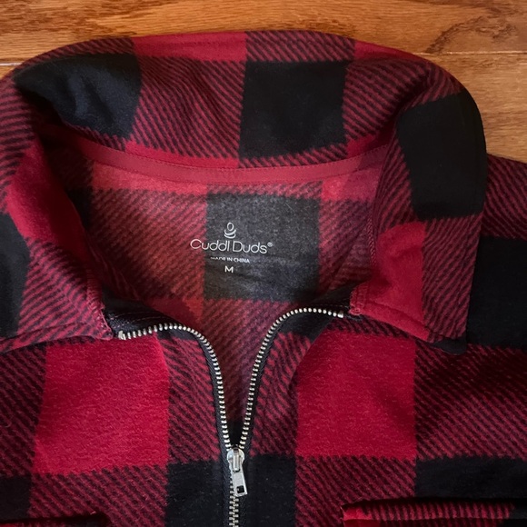 Cuddl Duds Red and Black Plaid Jacket - Picture 2 of 3